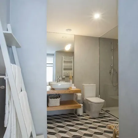 Liiiving In | Downtown Luxury Appartement Porto