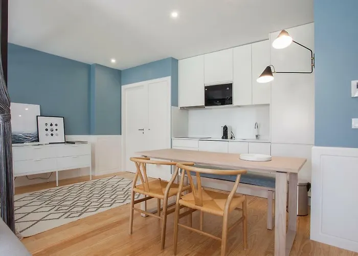 Liiiving In | Downtown Luxury